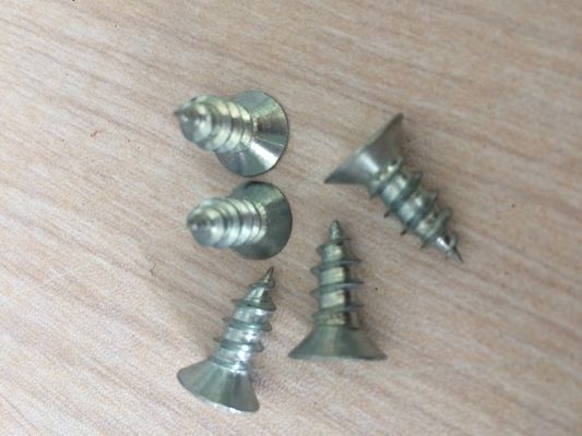 China Zinc Plated Steel Phillips Flat Head Tapping Screws Countersunk Wood Screws supplier