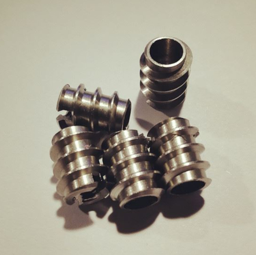 Stainless Steel Screwed Inserts Steel Tapping Screw Plugs DIN 7965